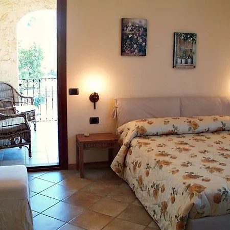 La Corte Rosada