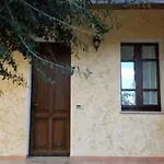 La Corte Rosada Вилласимиус