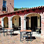 Отель La Corte Rosada 3*