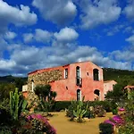 Отель La Corte Rosada 3*