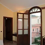 La Corte Rosada מלון