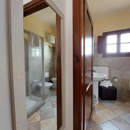 ホテル La Corte Rosada ヴィッラシミーウス