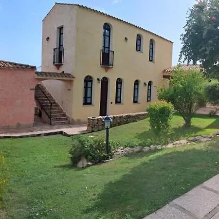 La Corte Rosada 3* Вилласимиус