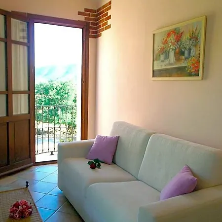 La Corte Rosada Otel 3*