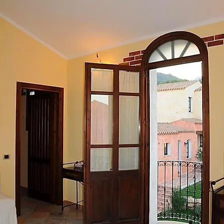 La Corte Rosada Otel Villasimius