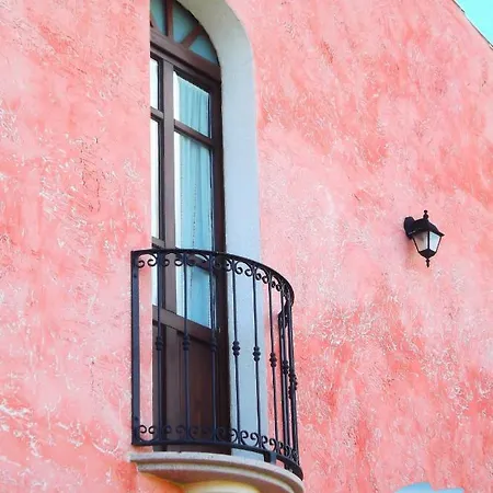 La Corte Rosada Hotel 3*